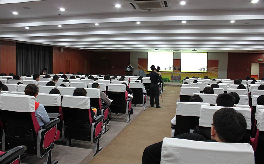 学术节举行动物实验专题讲座