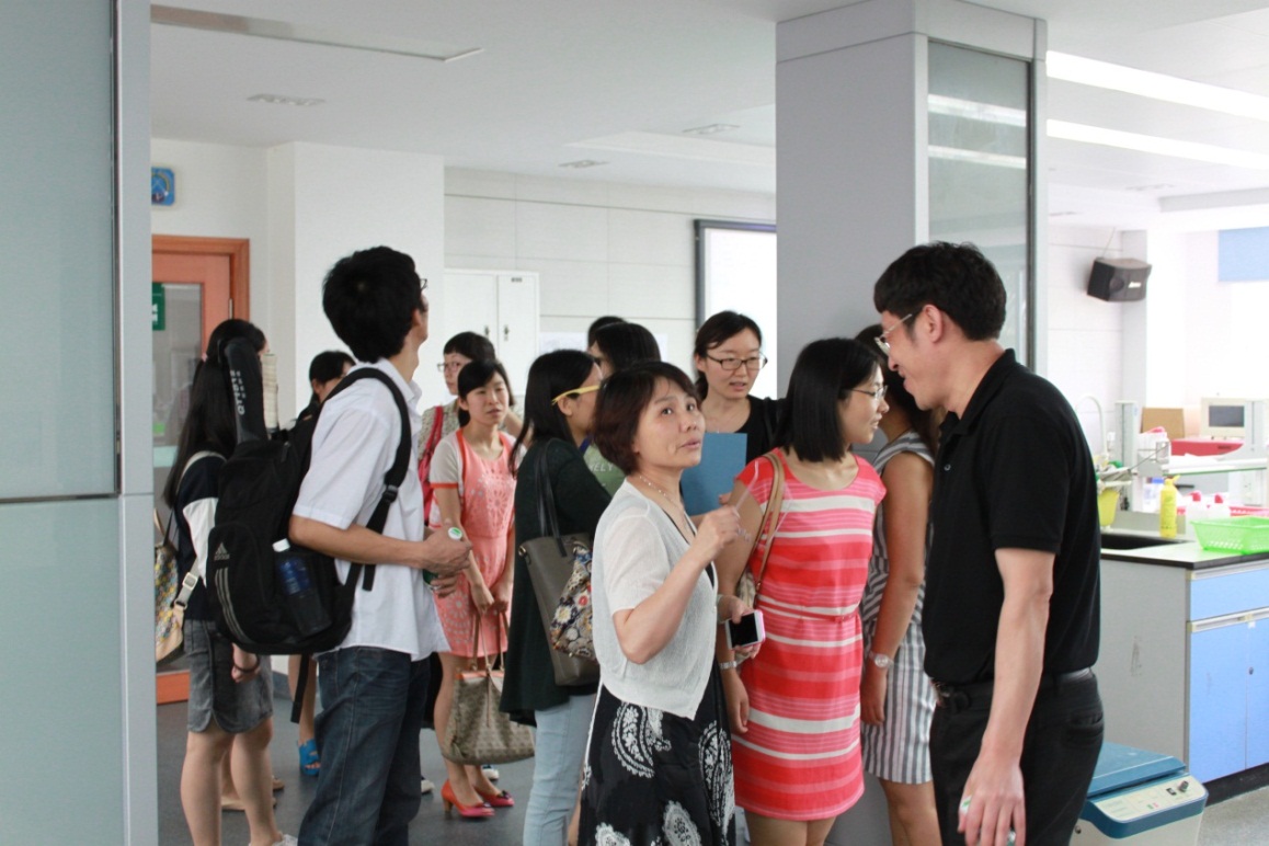 我院青年联谊会技术组赴生物学国家实验教学示范中心参观交流