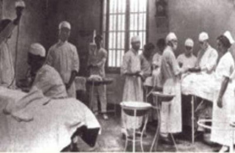 图：1847年首次在中国应用乙醚麻醉施行外科手术（图为广州博济医院手术室）