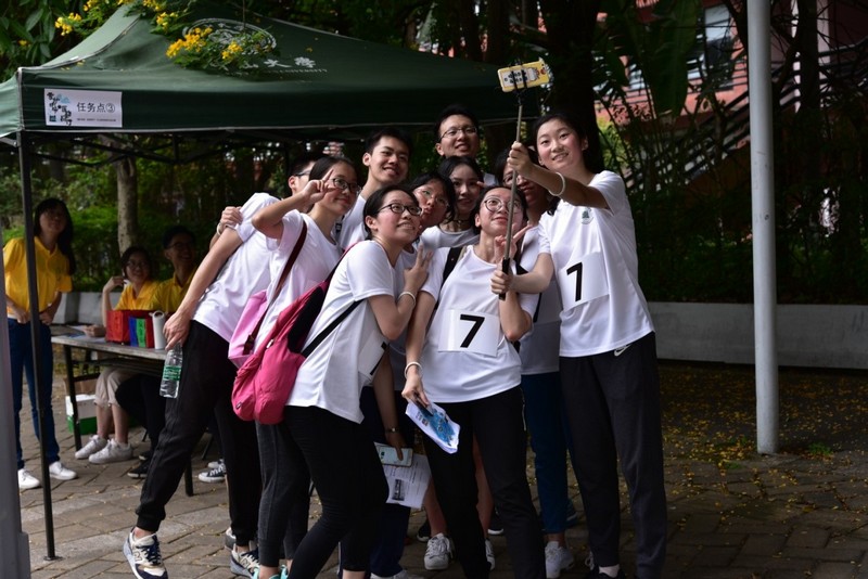 爱护地球•医路同行----Williamhill中文举行师生徒步赛活动