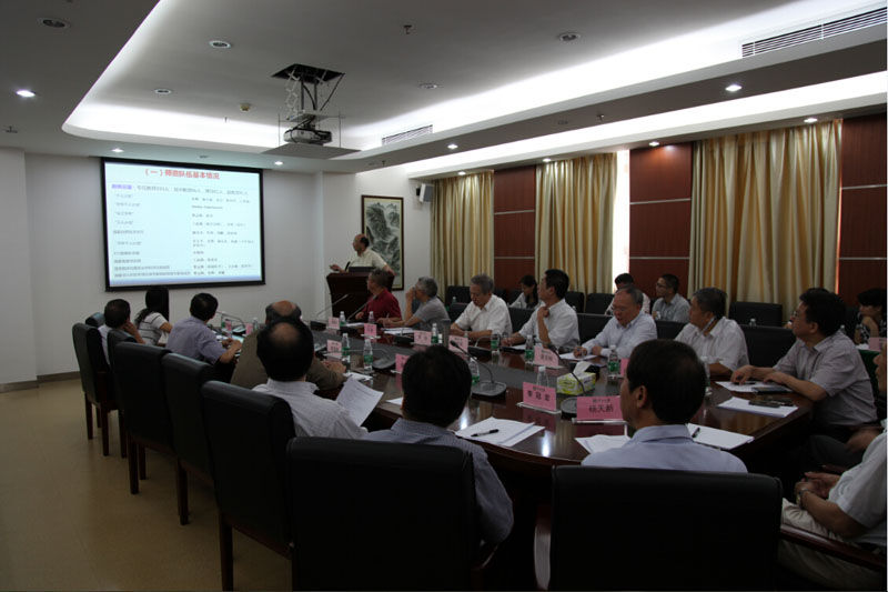 罗俊校长一行来我院调研