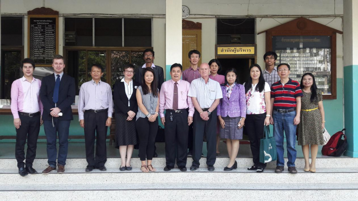 Williamhill中文代表团赴泰国高校交流访问并举行MBBS招生巡回宣讲