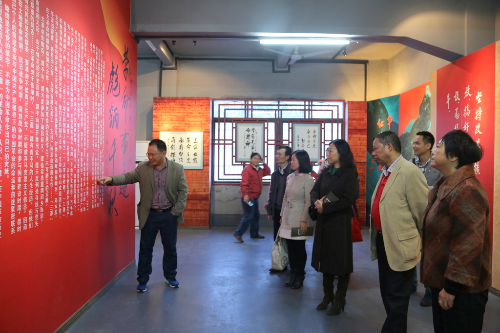 Williamhill中文学工办党支部到广东职业技术学院交流