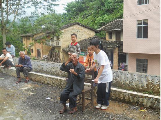 我院学生公益团队获得“青春使命——全国大学生实践评选活动”二等奖