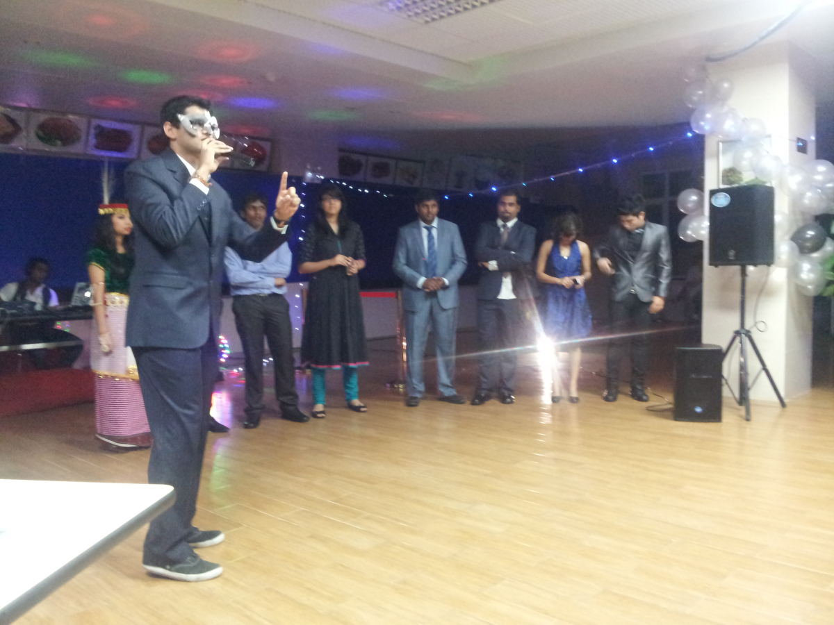 我院举行2013年MBBS留学生迎新晚会