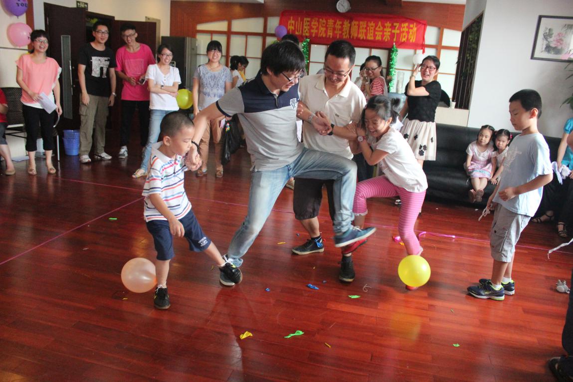 Williamhill中文青年教师联谊会亲子活动精彩纷呈