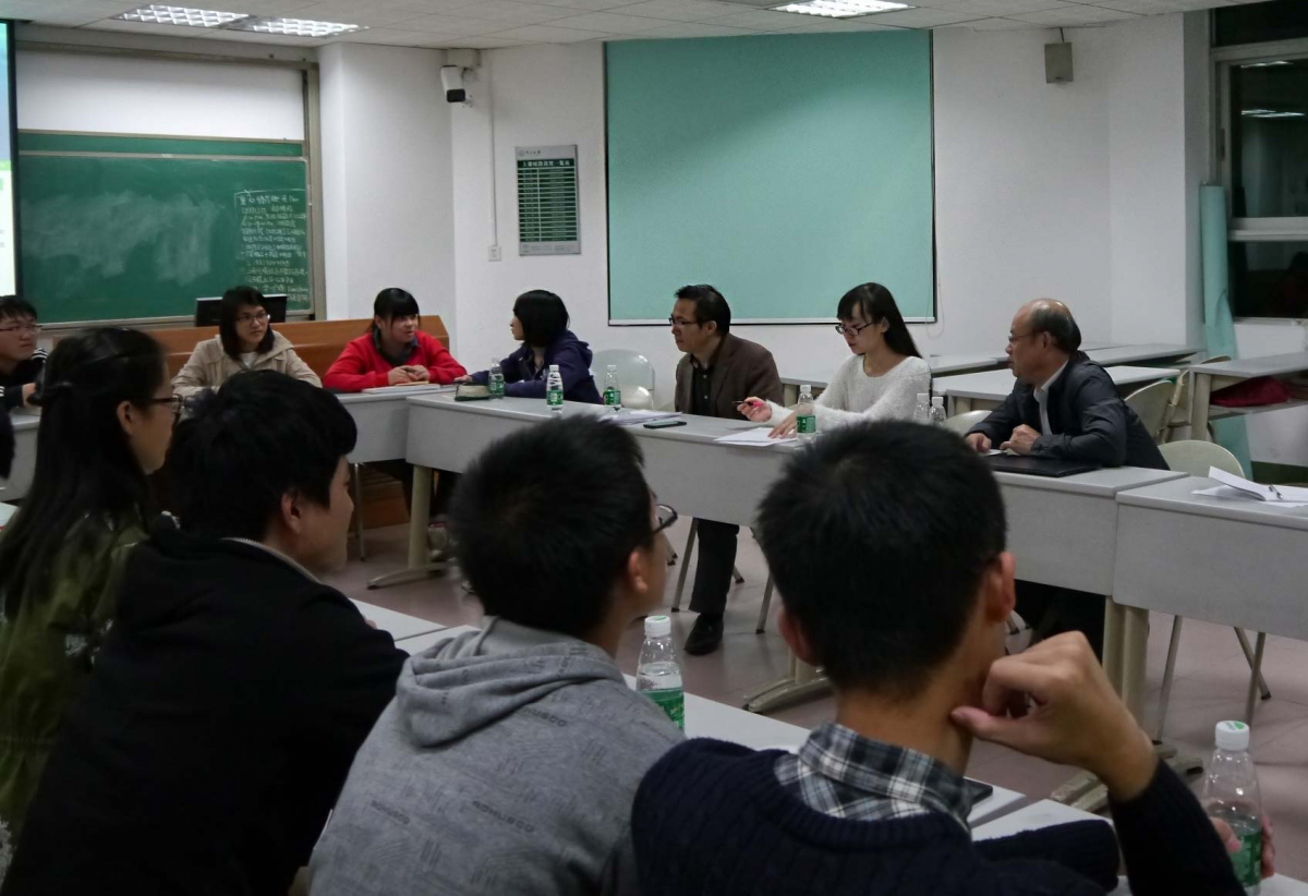 【十二字人才培养目标】我院召开“医学生成人成才”主题座谈会