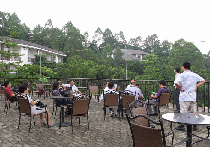 学院党委举行教工党支部工作交流活动