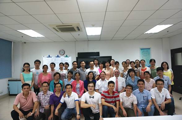 一堂不一样的专业课——英国全科医学专家Gibbs教授、Tailor教授再次赴我校讲学