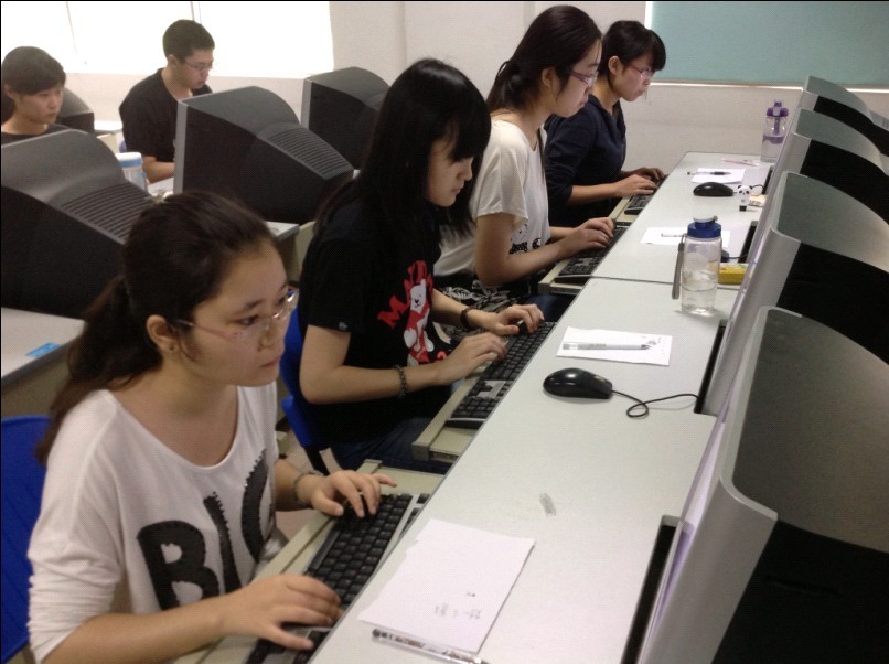 数字化学习平台支持《生化与分子生物学》课程进行主观题在线考试