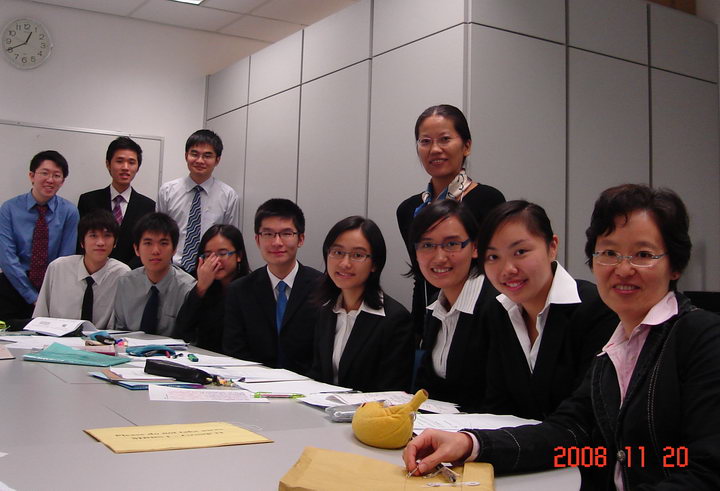 基础医学教学中心实验生理科学实验室赴港学习观摩