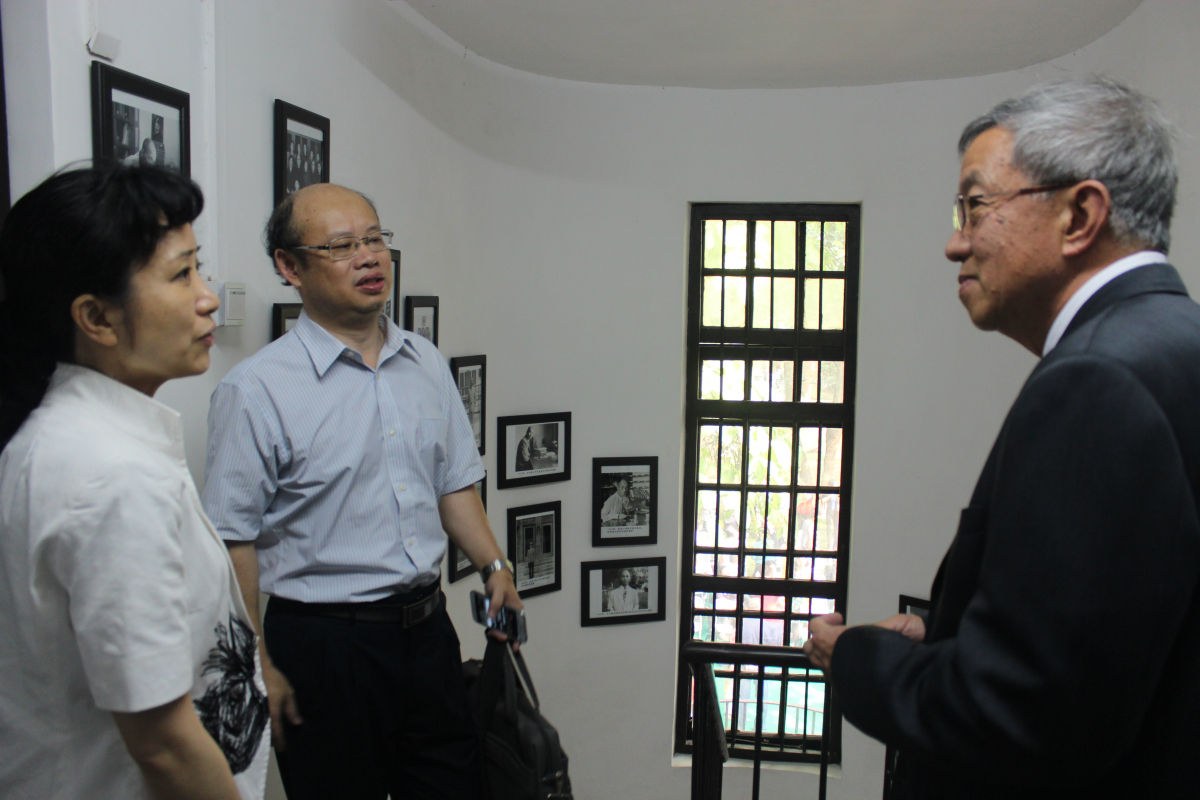 我院寄生虫学党支部及教研室师生参加陈心陶教授故居开放仪式