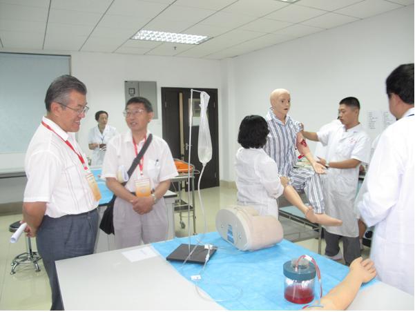 Williamhill中文首次承办医师资格实践技能考试